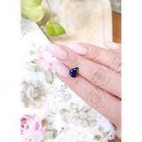2.01 Ct. Blue Sapphire from Ceylon (Sri Lanka) Life Style