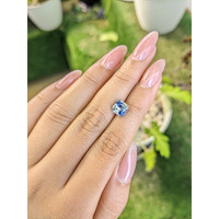 2.44 Ct. Bi Color Sapphire from Ceylon (Sri Lanka) Life Style