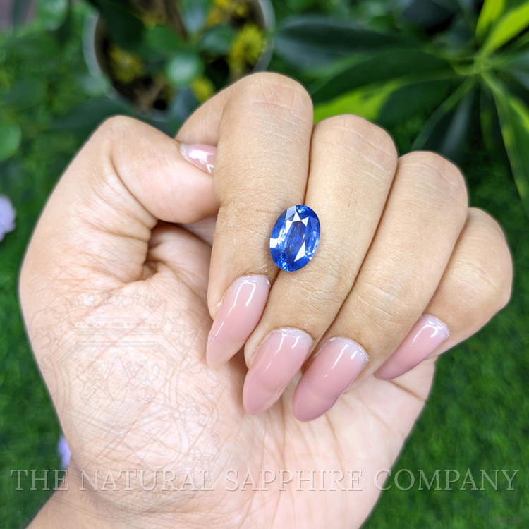 4.01 Ct. Blue Sapphire from Ceylon (Sri Lanka)