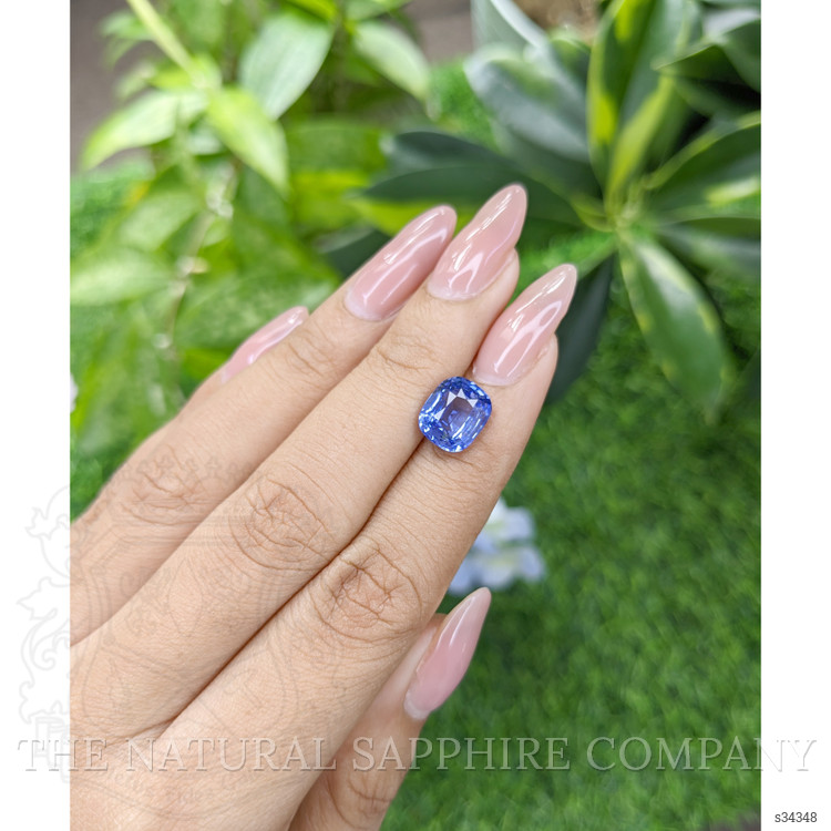 4.05 Ct. Blue Sapphire from Ceylon (Sri Lanka)