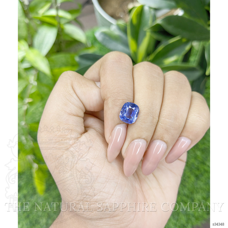4.05 Ct. Blue Sapphire from Ceylon (Sri Lanka)
