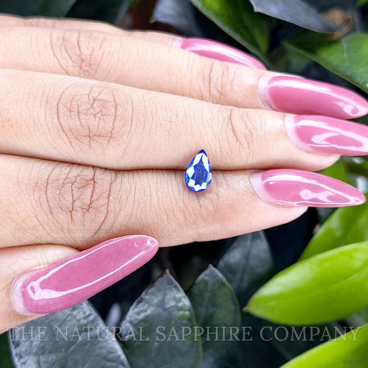 1.04 Ct. Blue Sapphire from Ceylon (Sri Lanka)