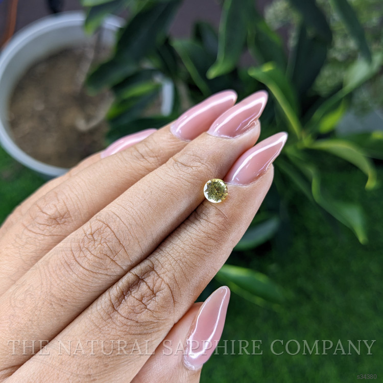 0.92 Ct. Yellow Sapphire from Ceylon (Sri Lanka)