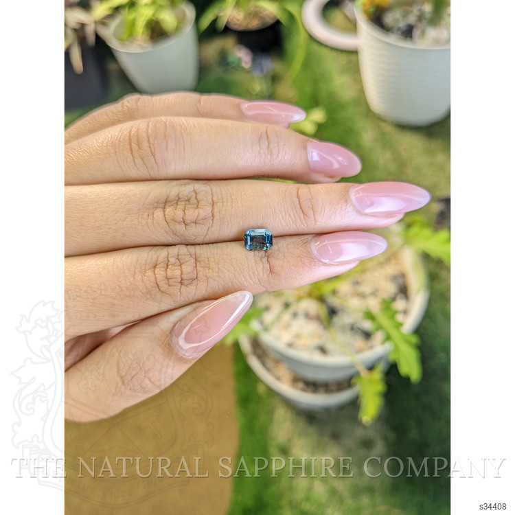 1.22 Ct. Bluish Green Sapphire from Ceylon (Sri Lanka)