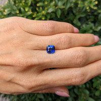 2.70 Ct. Blue Sapphire from Madagascar Life Style