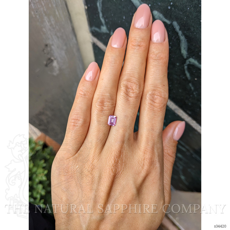 1.07 Ct. Pink Sapphire from Ceylon (Sri Lanka)