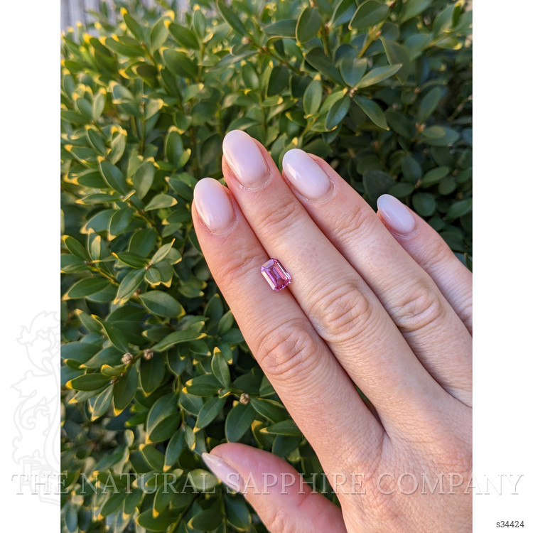 1.52 Ct. Pink Sapphire from Ceylon (Sri Lanka)