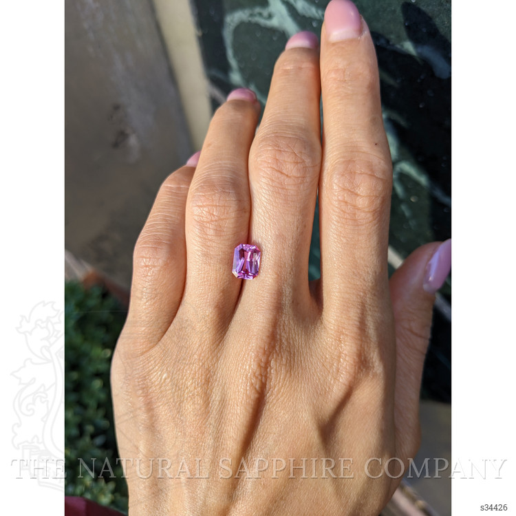 1.79 Ct. Pink Sapphire from Ceylon (Sri Lanka)