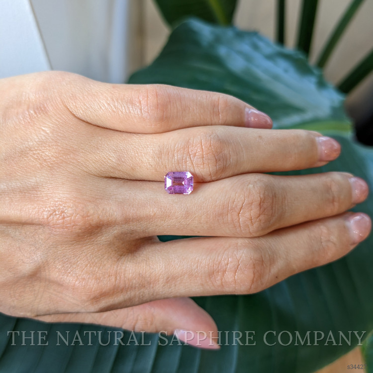 2.02 Ct. Pink Sapphire from Ceylon (Sri Lanka)