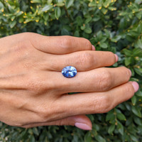 4.04 Ct. Blue Sapphire from Ceylon (Sri Lanka) Life Style