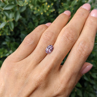 2.05 Ct. Pink Sapphire from Ceylon (Sri Lanka) Life Style