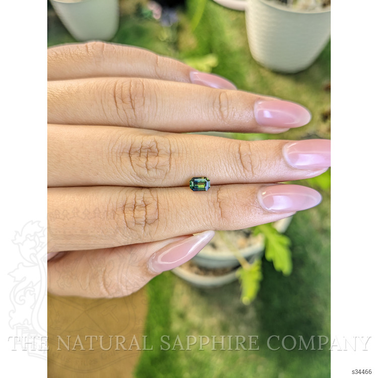 0.66 Ct. Bi Color Sapphire from Madagascar