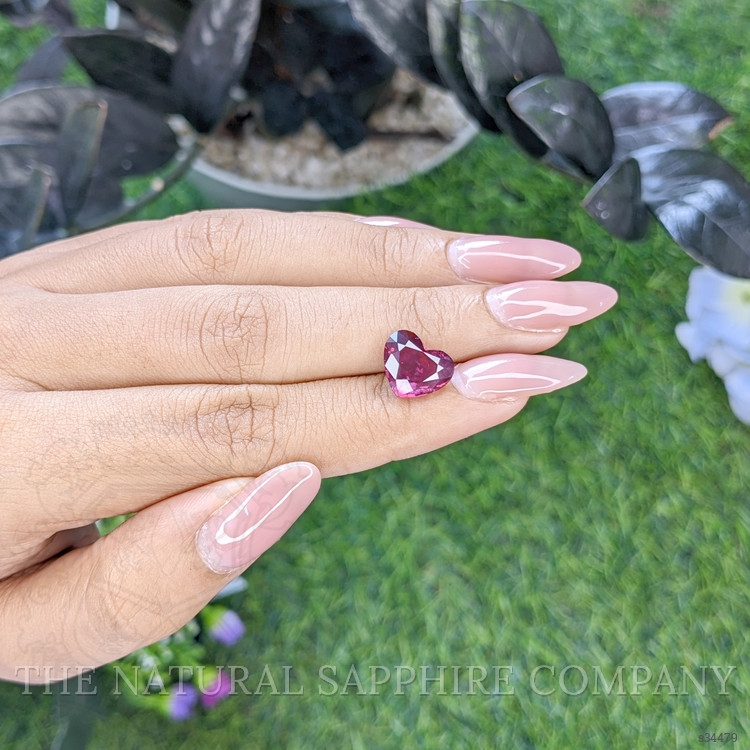 4.50 Ct. Purplish Pink Sapphire from Madagascar