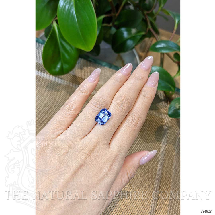 6.84 Ct. Blue Sapphire from Ceylon (Sri Lanka)
