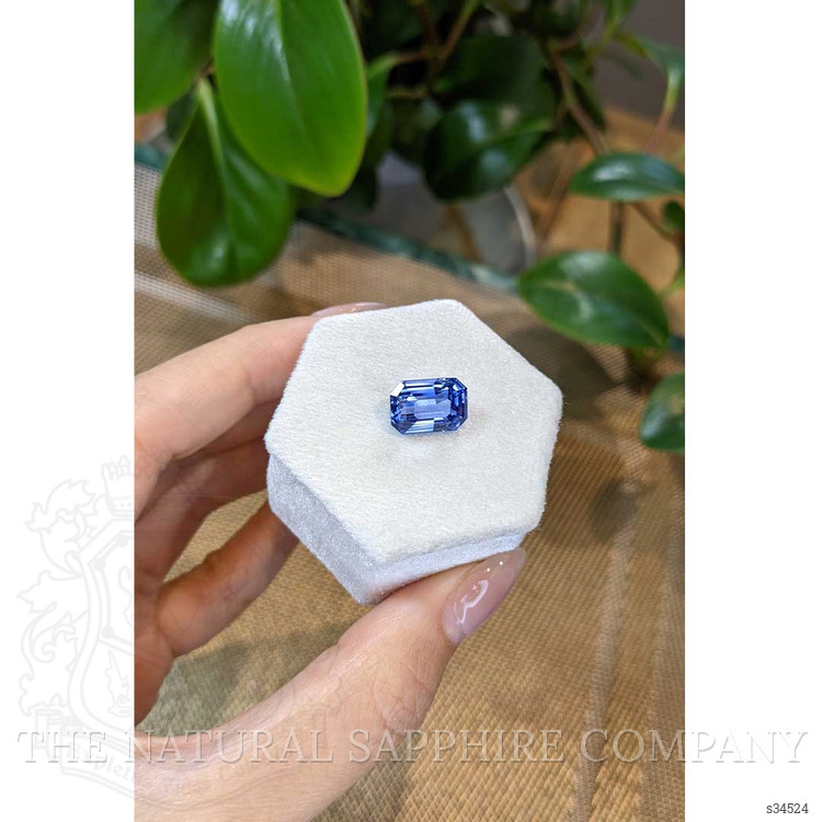 7.61 Ct. Blue Sapphire from Ceylon (Sri Lanka)