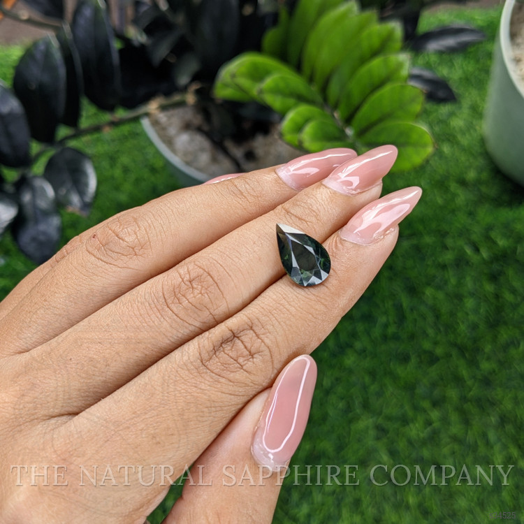 5.00 Ct. Green Sapphire from Kenya