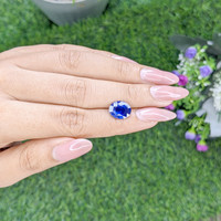 3.31 Ct. Blue Sapphire from Ceylon (Sri Lanka) Life Style