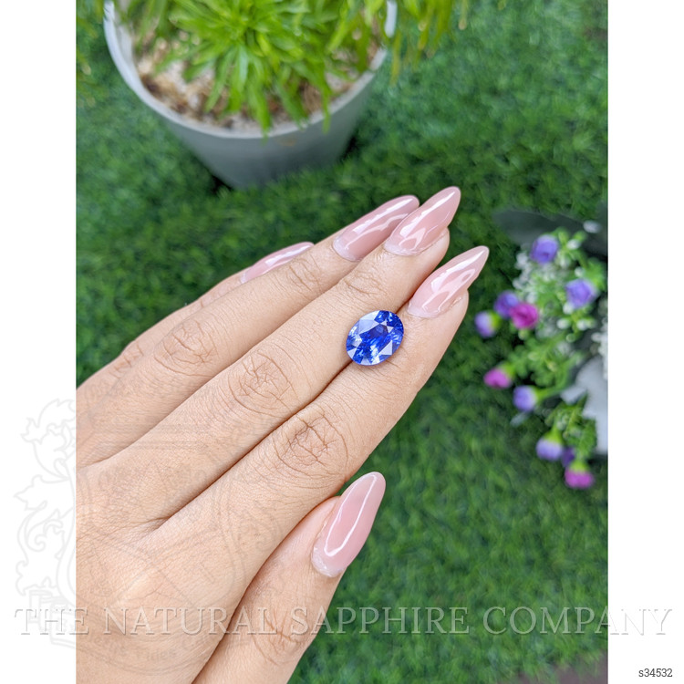 5.04 Ct. Blue Sapphire from Ceylon (Sri Lanka)