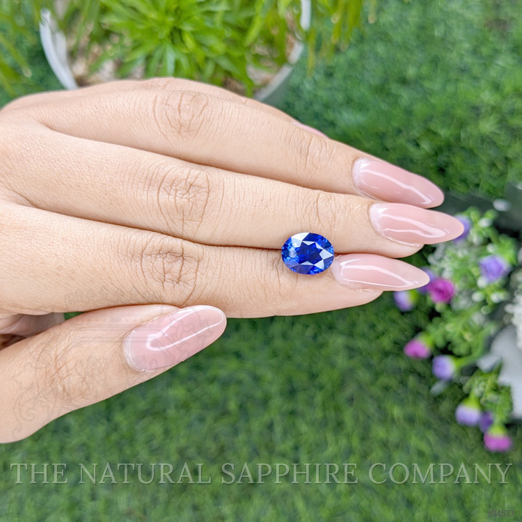 4.01 Ct. Blue Sapphire from Ceylon (Sri Lanka)
