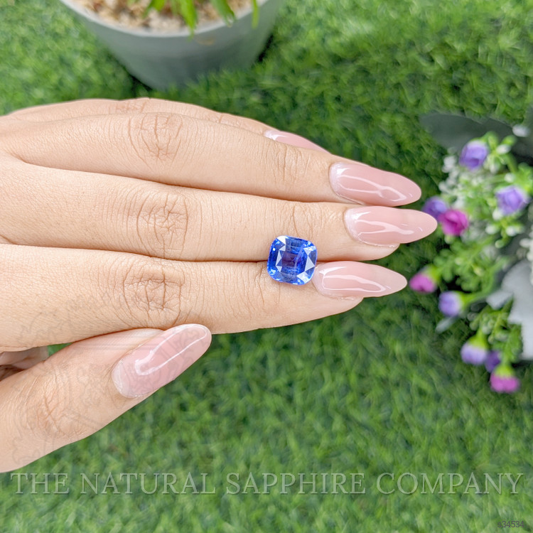 5.04 Ct. Blue Sapphire from Ceylon (Sri Lanka)