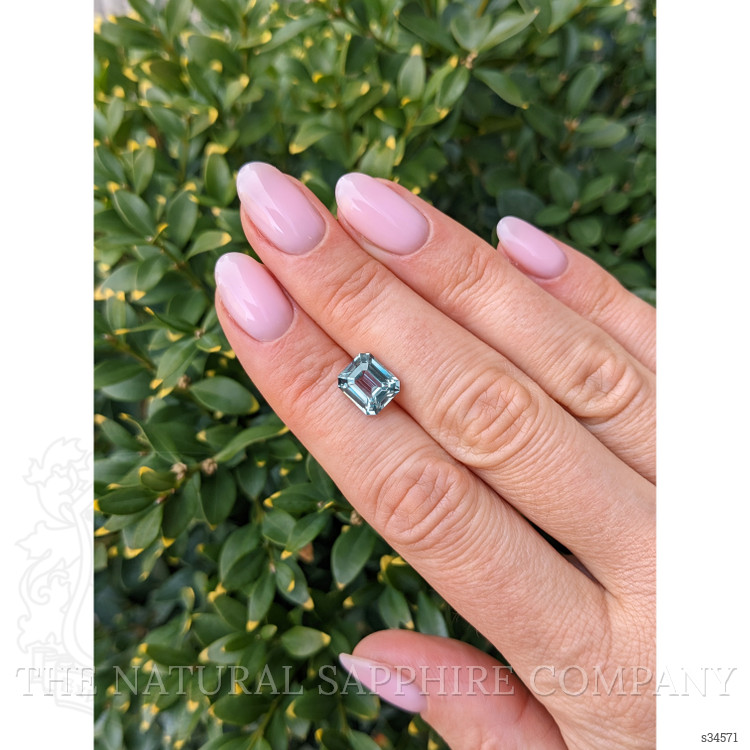 2.99 Ct. Green Sapphire from Ceylon (Sri Lanka)