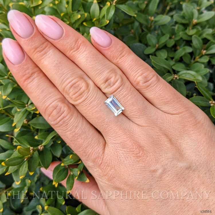 2.16 Ct. Bi Color Sapphire from Ceylon (Sri Lanka)