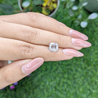 2.59 Ct. White Sapphire from Tanzania Life Style