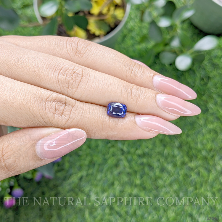 2.59 Ct. Color Change Sapphire from Tanzania