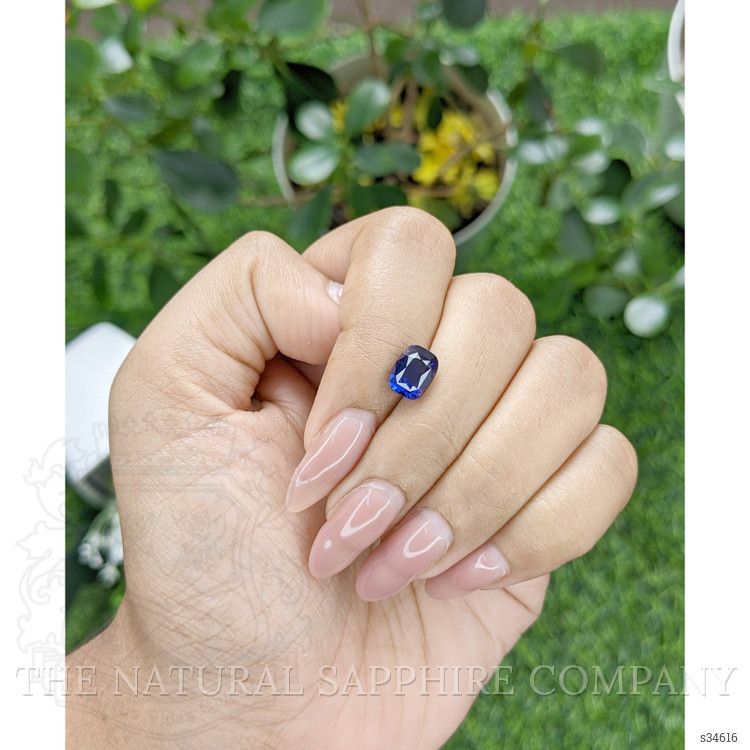 2.59 Ct. Color Change Sapphire from Tanzania