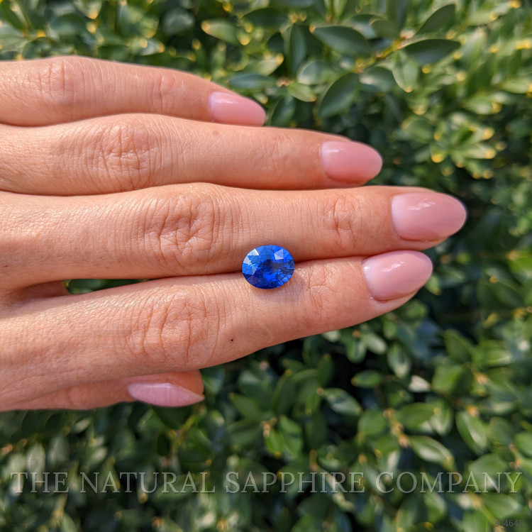 4.01 Ct. Blue Sapphire from Ceylon (Sri Lanka)