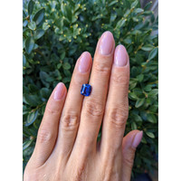 3.00 Ct. Color Change Sapphire from Ceylon (Sri Lanka) Life Style