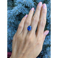 5.19 Ct. Blue Sapphire from Ceylon (Sri Lanka) Life Style