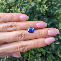 3.76 Ct. Blue Sapphire from Ceylon (Sri Lanka) Life Style