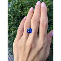 5.52 Ct. Blue Sapphire from Ceylon (Sri Lanka) Life Style