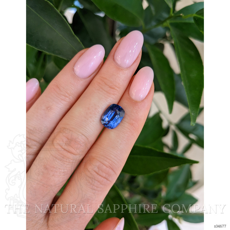 4.73 Ct. Blue Sapphire from Ceylon (Sri Lanka)