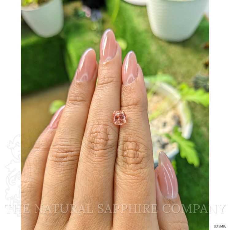 1.53 Ct. Padparadscha Sapphire from Ceylon (Sri Lanka)