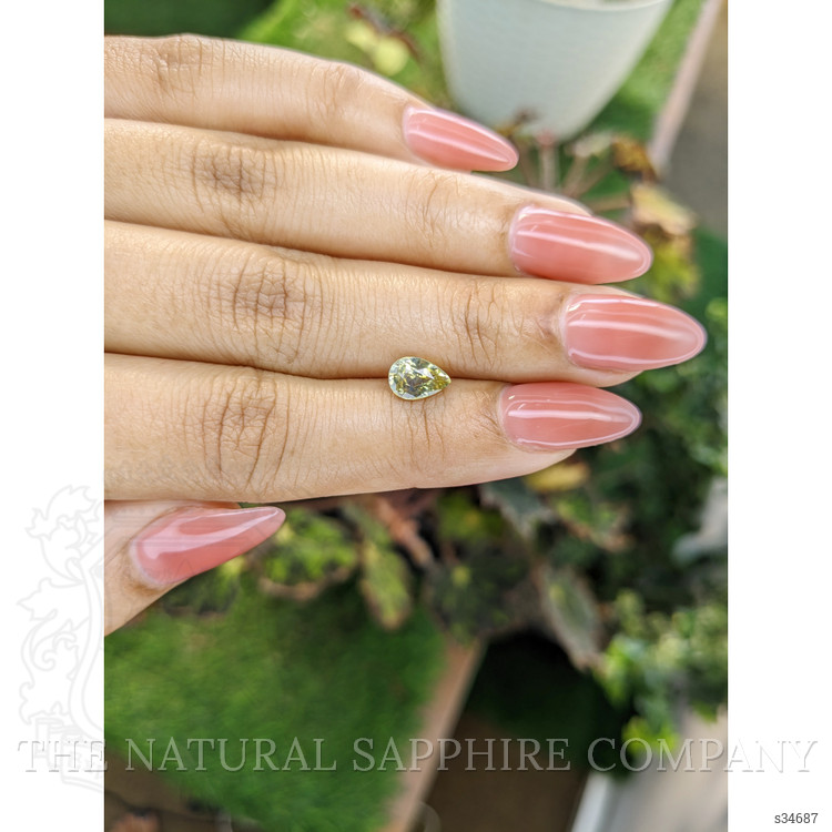 1.15 Ct. Bi Color Sapphire from Ceylon (Sri Lanka)