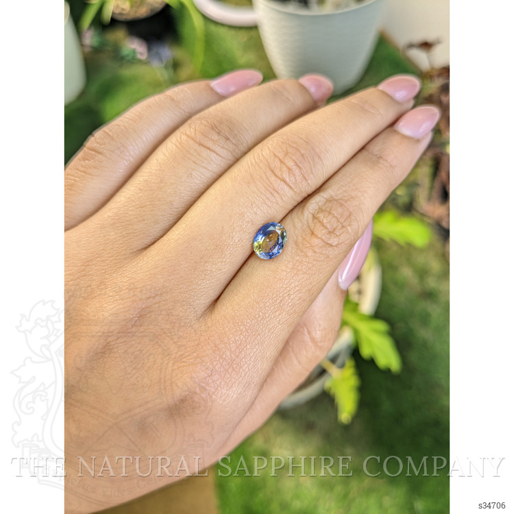 1.85 Ct. Bi Color Sapphire from Ceylon (Sri Lanka)