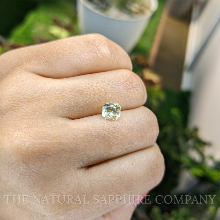 1.59 Ct. Yellow Sapphire from Ceylon (Sri Lanka)