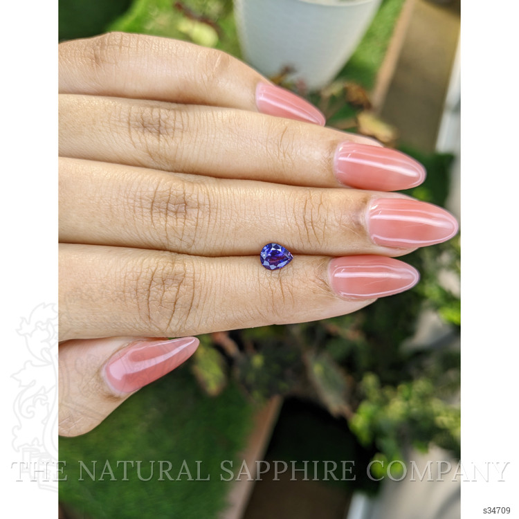 0.81 Ct. Bi Color Sapphire from Ceylon (Sri Lanka)