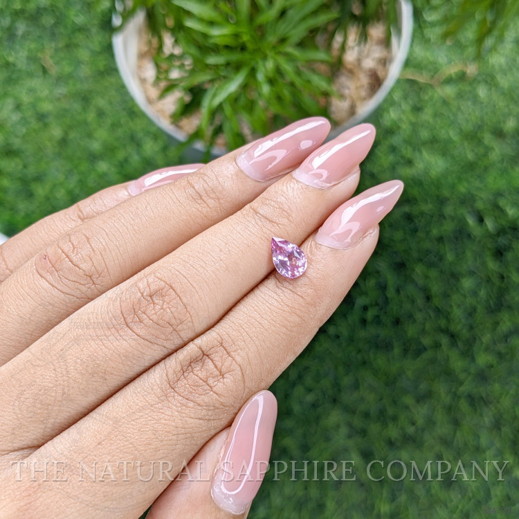 1.34 Ct. Purplish Pink Sapphire from Africa