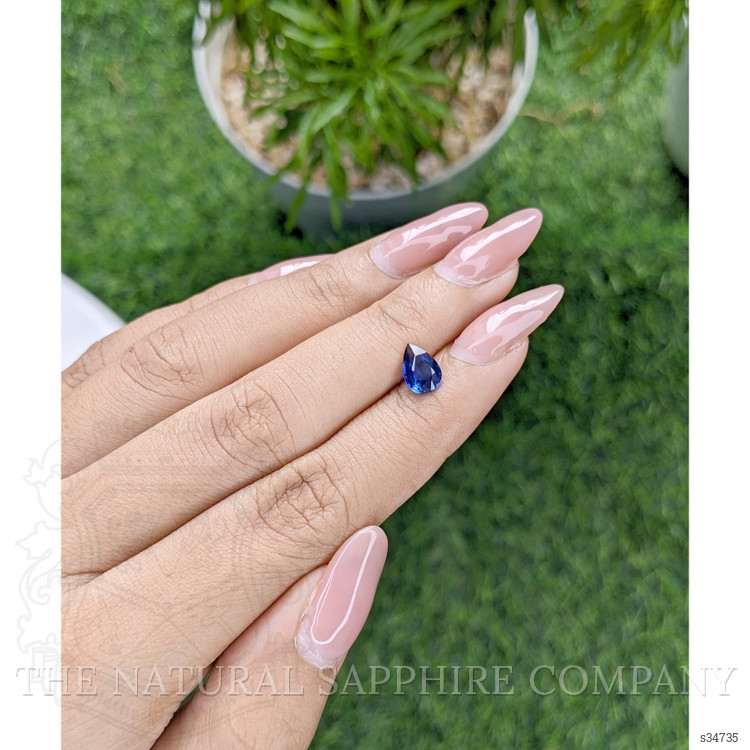 1.05 Ct. Blue Sapphire from Ceylon (Sri Lanka)