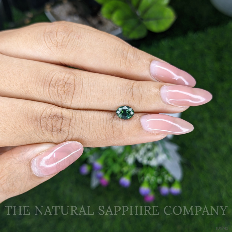 1.02 Ct. Bluish Green Sapphire from Australia