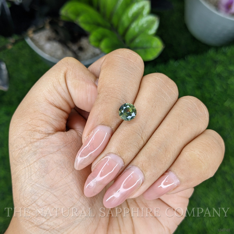 1.61 Ct. Bi Color Sapphire from Australia