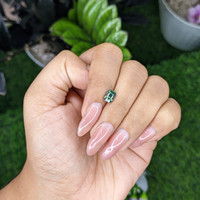 1.10 Ct. Green Sapphire from Australia Life Style