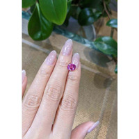 2.62 Ct. Pink Sapphire from Ceylon (Sri Lanka) Life Style