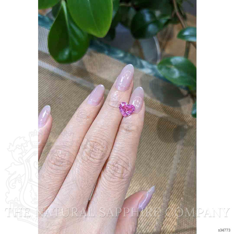 2.72 Ct. Pink Sapphire from Ceylon (Sri Lanka)