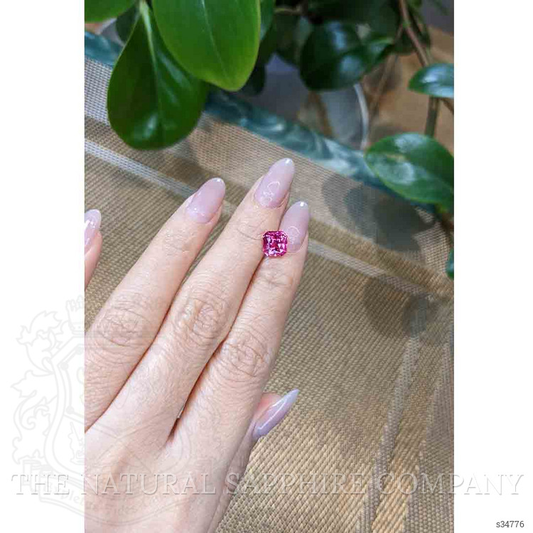 2.57 Ct. Reddish Pink Sapphire from Ceylon (Sri Lanka)