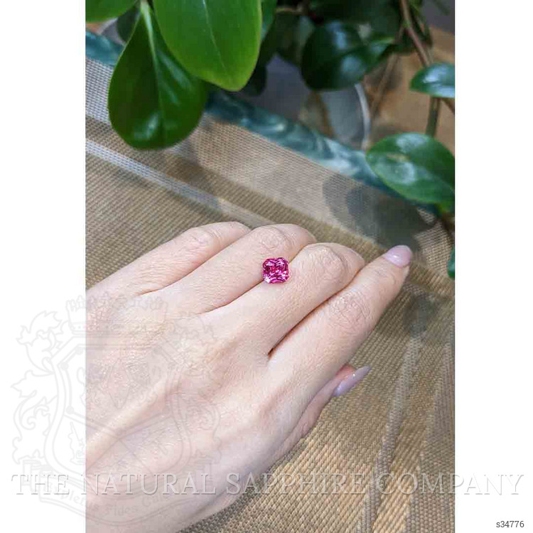 2.57 Ct. Reddish Pink Sapphire from Ceylon (Sri Lanka)