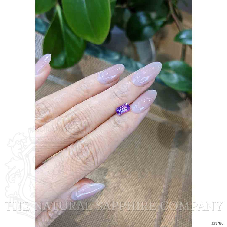 1.53 Ct. Bi Color Sapphire from Ceylon (Sri Lanka)